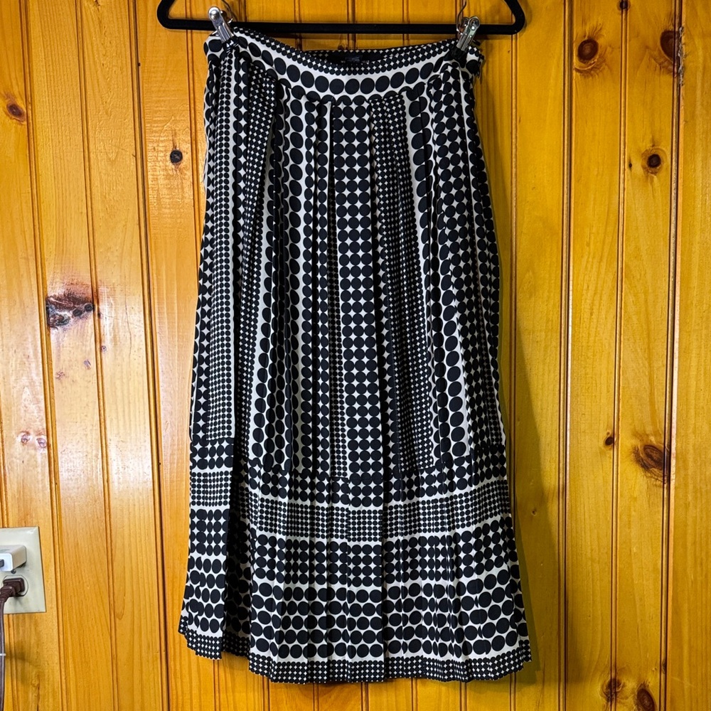 Who What Wear Black and White Geometric A-Line Skirt